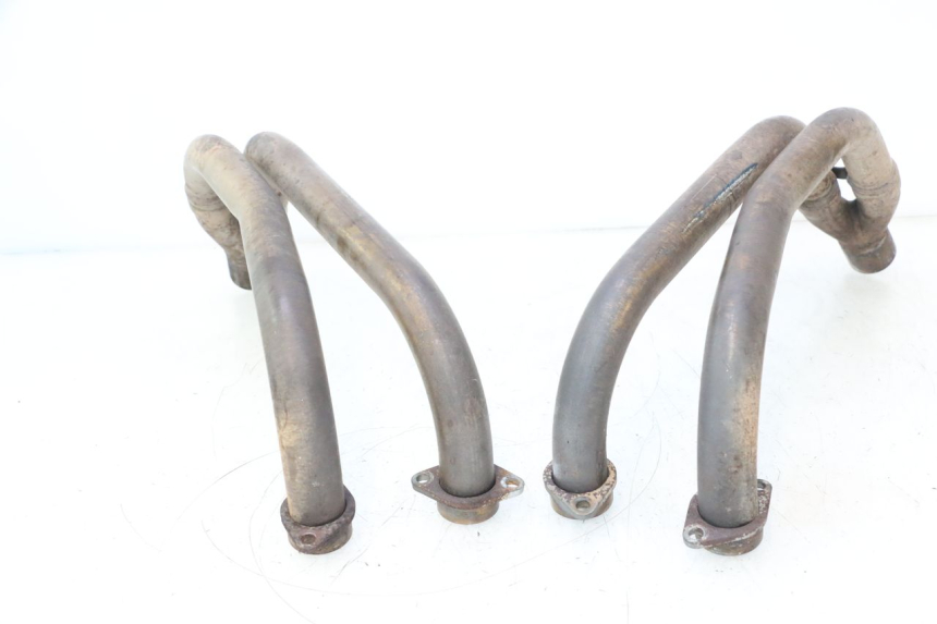 photo de POT ECHAPPEMENT SUZUKI GSX F GSXF 750 (1988 - 1998) - Gros plan technique