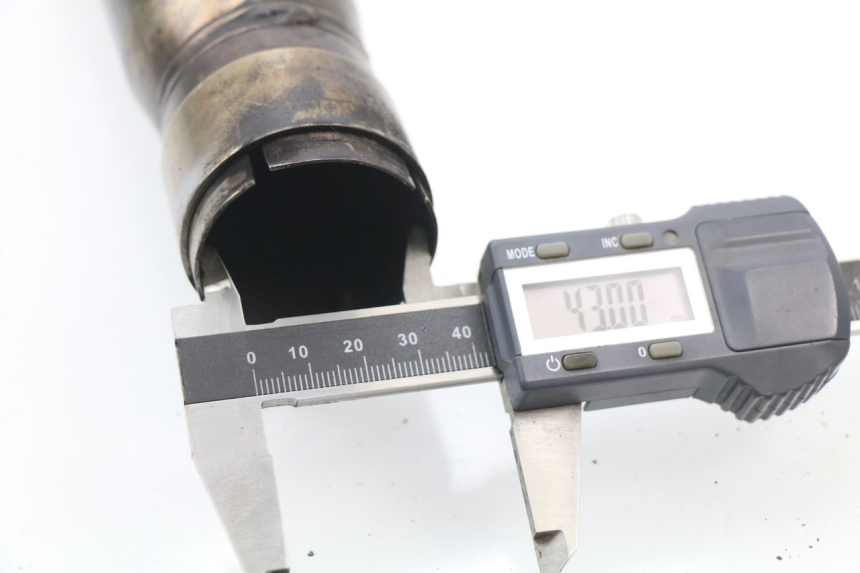 photo de POT ECHAPPEMENT SUZUKI GSXF GSX F 600 (1988 - 1997) - Zoom état d’usage