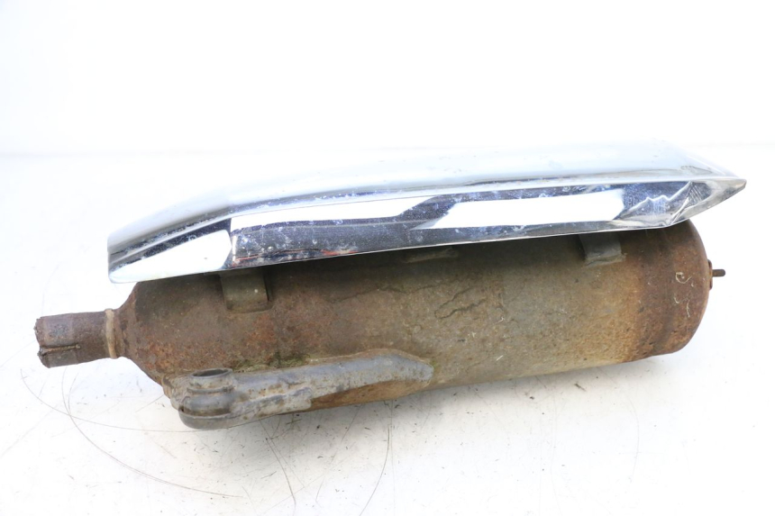 photo de POT ECHAPPEMENT SYM GTS EVO 125 (2009 - 2013) - Points de fixation