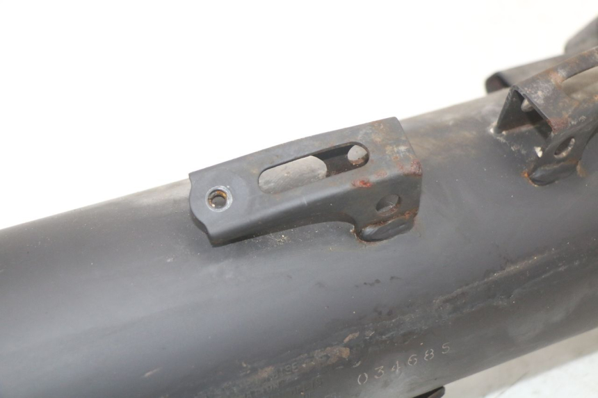 photo de POT ECHAPPEMENT HONDA PCX (JF28) 125 (2009 - 2011) - Gros plan technique