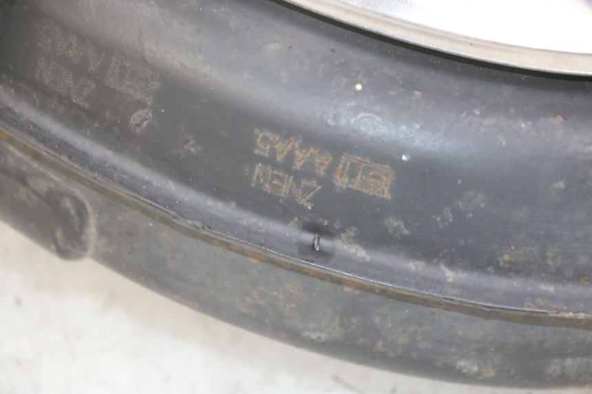 photo de POT ECHAPPEMENT JM MOTORS VX 125 (2022 - 2025) - État de surface