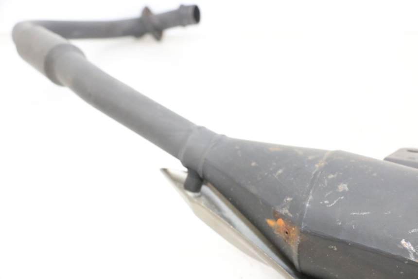 photo de POT ECHAPPEMENT KIDEN KD125-G 125 (2018 - 2022) - Gros plan technique