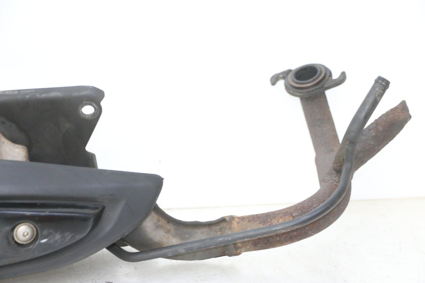 photo de POT ECHAPPEMENT PEUGEOT KISBEE 2T 50 (2010 - 2017) - Vue rapprochée