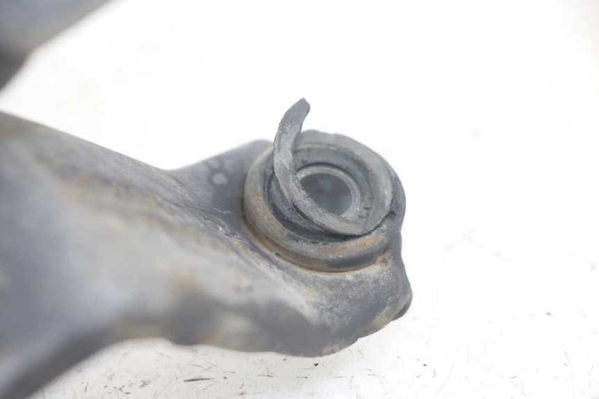 photo de POT ECHAPPEMENT PEUGEOT KISBEE 4T 50 (2010 - 2017) - Zoom état d’usage