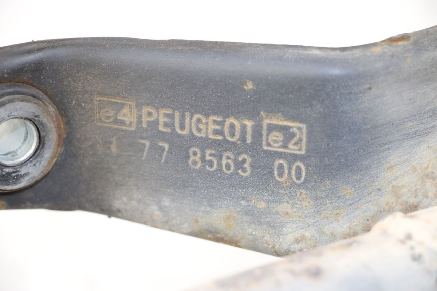 photo de POT ECHAPPEMENT PEUGEOT KISBEE 4T 50 (2010 - 2017) - Détail de la pièce