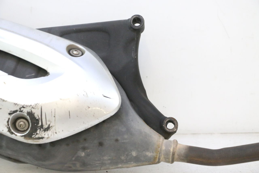 photo de POT ECHAPPEMENT PIAGGIO LIBERTY IGET S 125 (2016 - 2020) - Angle alternatif