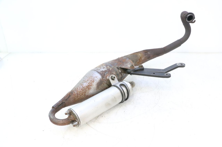 photo de POT ECHAPPEMENT PEUGEOT LUDIX SNAKE 2T 50 (2004 - 2014) - Angle alternatif