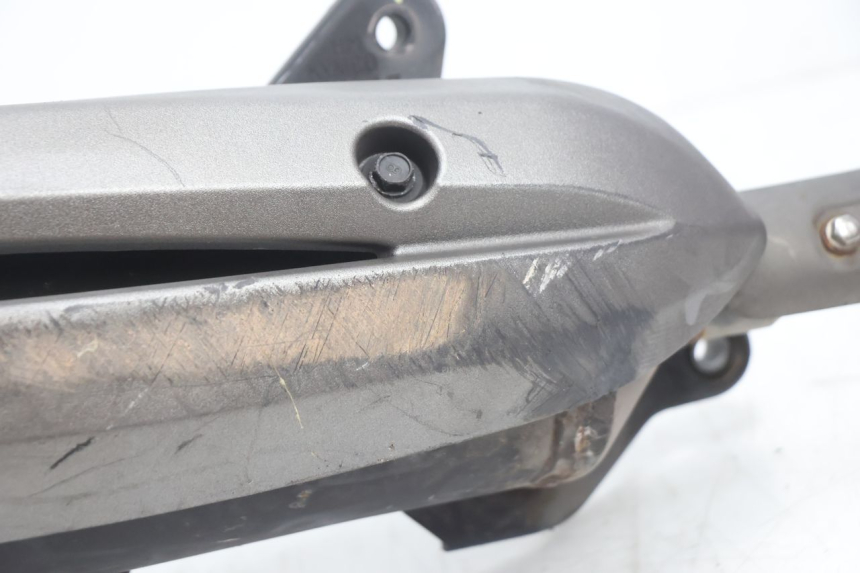 photo de POT ECHAPPEMENT KYMCO MOVIE S 125 (2009 - 2018) - Autre angle de vue