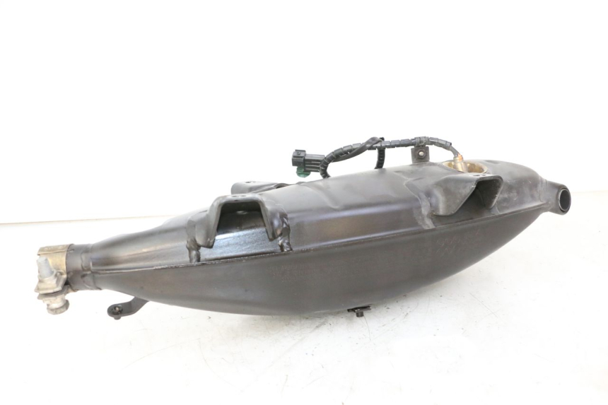 photo de POT ECHAPPEMENT PIAGGIO MP3 HPE 310 (2024 - 2025) - Zoom état d’usage