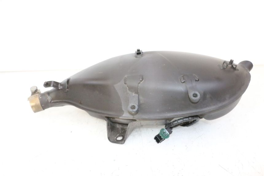 photo de POT ECHAPPEMENT PIAGGIO MP3 HPE 310 (2024 - 2025) - Marquages et références