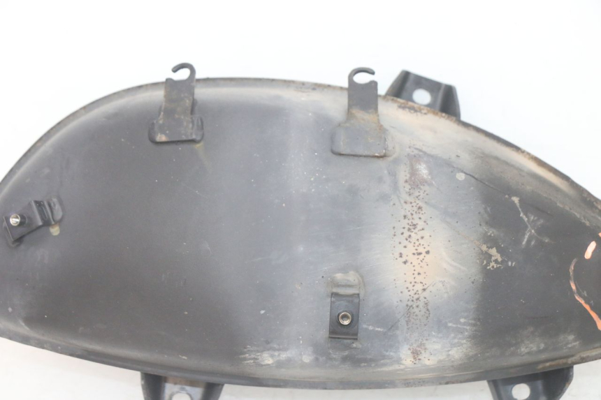 photo de POT ECHAPPEMENT PIAGGIO MP3 HPE 300 (2019 - 2026) - Vue rapprochée