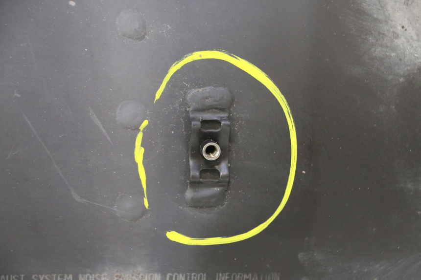 photo de POT ECHAPPEMENT PIAGGIO MP3 HPE 530 (2022 - 2026) - Focus structure