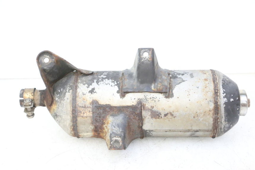 photo de POT ECHAPPEMENT PIAGGIO MP3 RL 250 (2006 - 2010) - Points de fixation