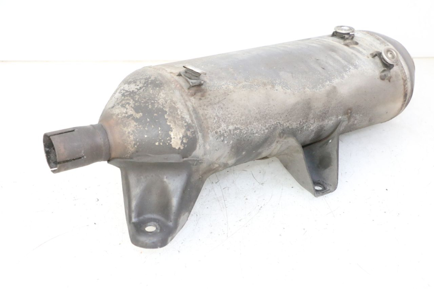 photo de POT ECHAPPEMENT PIAGGIO MP3 125 (2006 - 2014) - Vue rapprochée