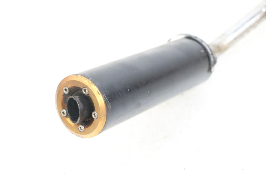 photo de POT ECHAPPEMENT RIEJU MRT 50 (2018 - 2021) - Détails caractéristiques