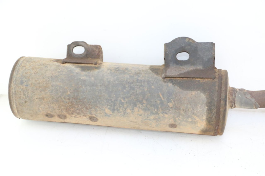 photo de POT ECHAPPEMENT KYMCO MXU R 250 (2004 - 2010) - Points de fixation