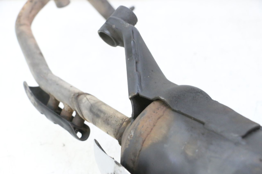 photo de POT ECHAPPEMENT KYMCO LIKE 4T 50 (2019 - 2025) - Autre angle de vue