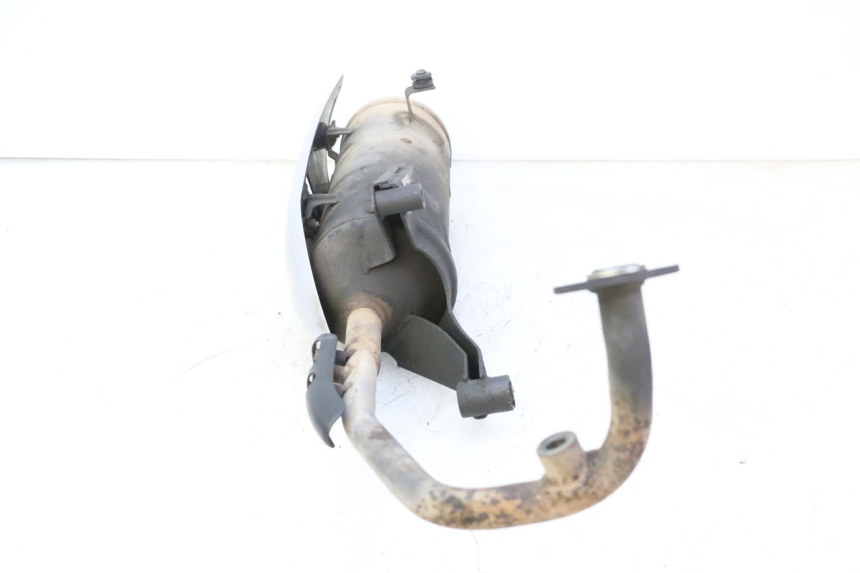 photo de POT ECHAPPEMENT KYMCO LIKE 4T 50 (2019 - 2025) - Points de fixation