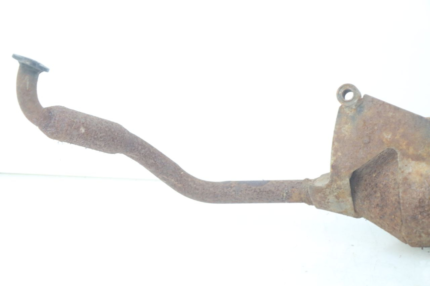 photo de POT ECHAPPEMENT SELECT UP OCTALIS 125 (2007 - 2012) - Points de fixation