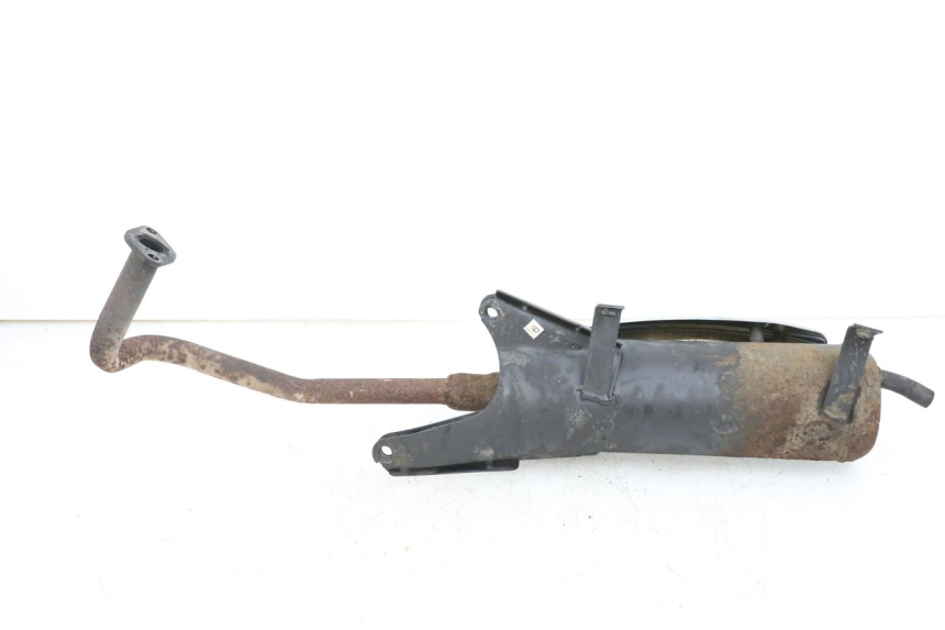 photo de POT ECHAPPEMENT JM MOTORS OLDIES 4T 50 (2010 - 2020) - Points de fixation