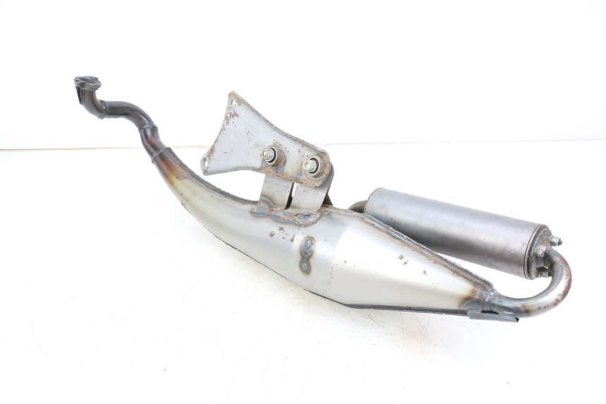 photo de POT ECHAPPEMENT MBK OVETTO ONE 2T 50 (2013 - 2017) - Gros plan technique