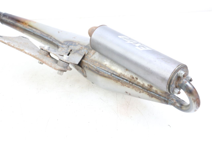 photo de POT ECHAPPEMENT MBK OVETTO ONE 2T 50 (2013 - 2017) - Points de fixation