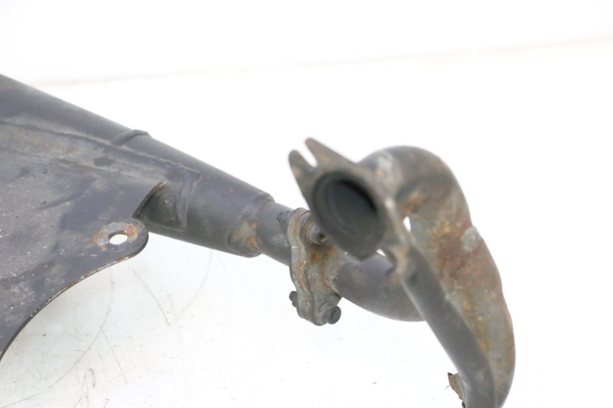 photo de POT ECHAPPEMENT RIDE RACE GT 2T 50 (2012 - 2017) - Points de fixation