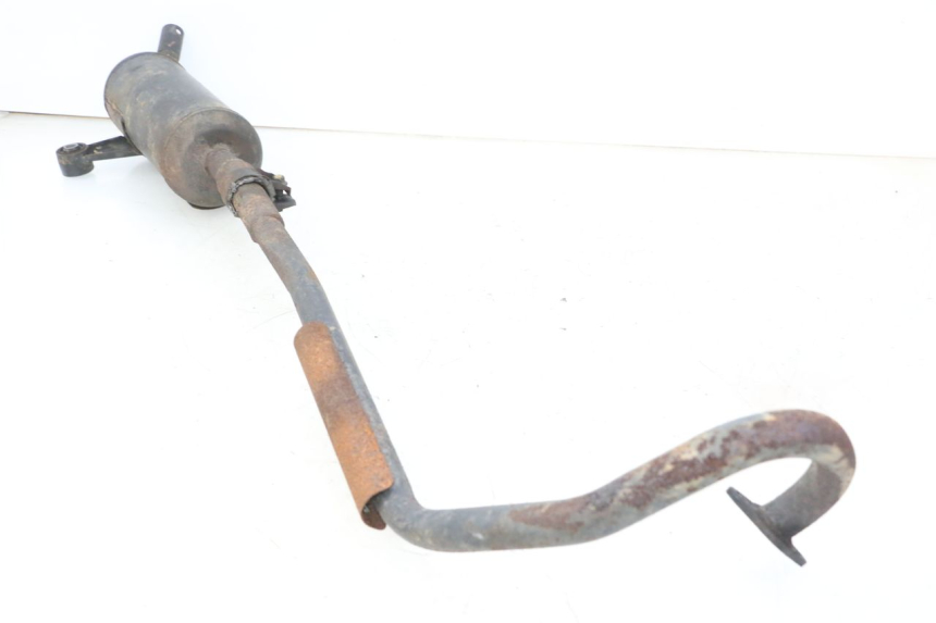 photo de POT ECHAPPEMENT HYTRACK S 150 (2003 - 2011) - Points de fixation