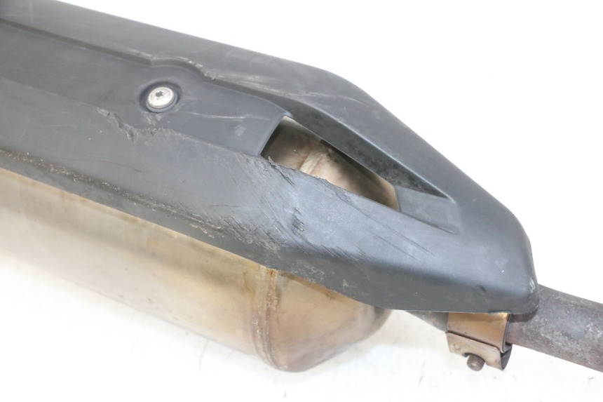 photo de POT ECHAPPEMENT PEUGEOT SATELIS 125 (2013 - 2018) - Zoom état d’usage