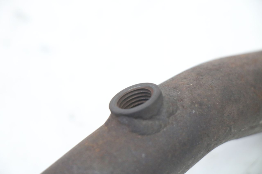 photo de POT ECHAPPEMENT PEUGEOT SATELIS 125 (2013 - 2018) - Gros plan technique