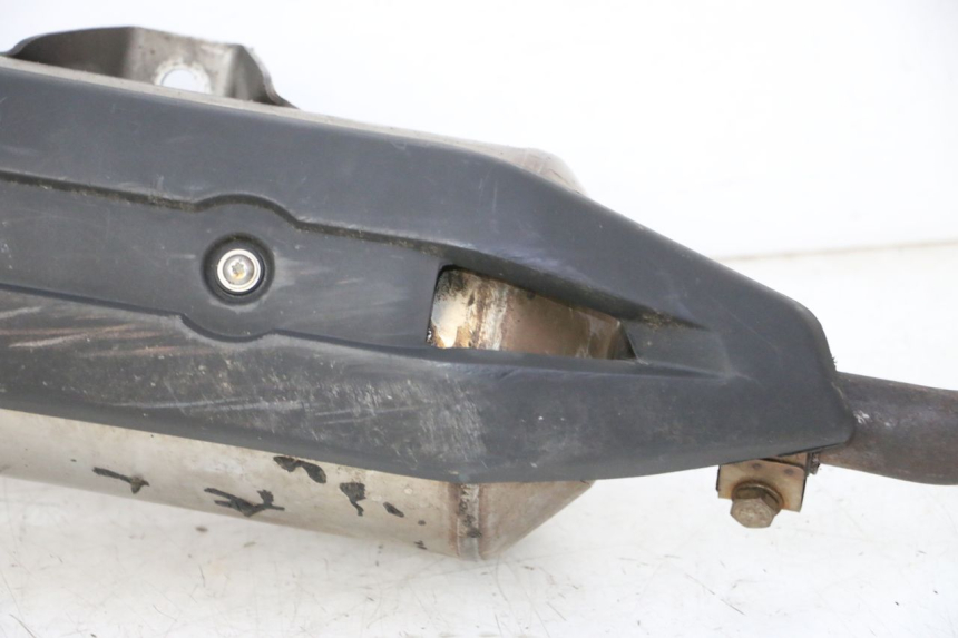 photo de POT ECHAPPEMENT PEUGEOT SATELIS 125 (2013 - 2018) - Zoom qualité