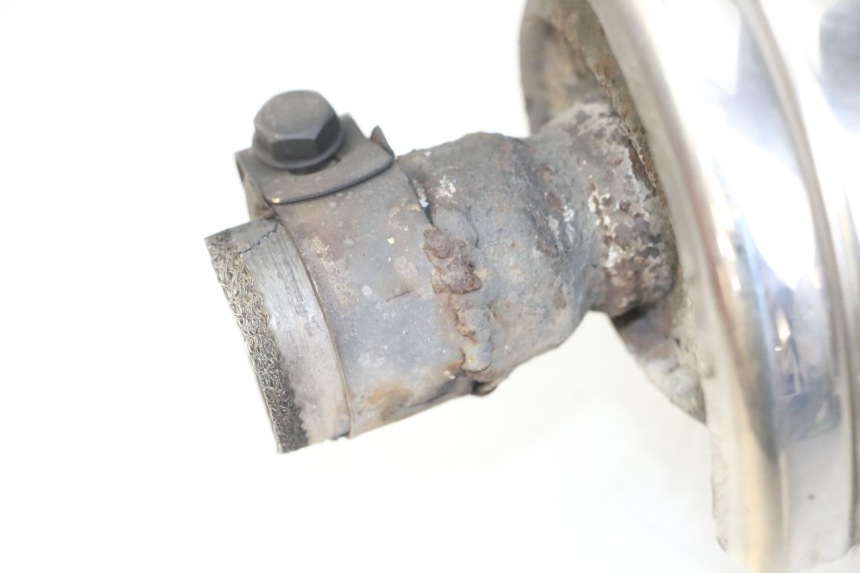 photo de POT ECHAPPEMENT APRILIA SCARABEO GT TOURING 125 (1999 - 2005) - Points de fixation