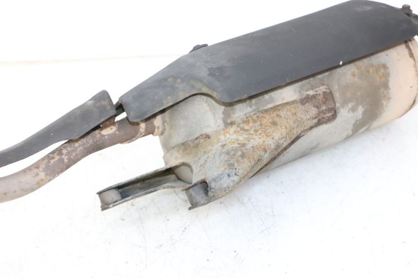 photo de POT ECHAPPEMENT HONDA SCV LEAD 100 (2003 - 2007) - Détails caractéristiques