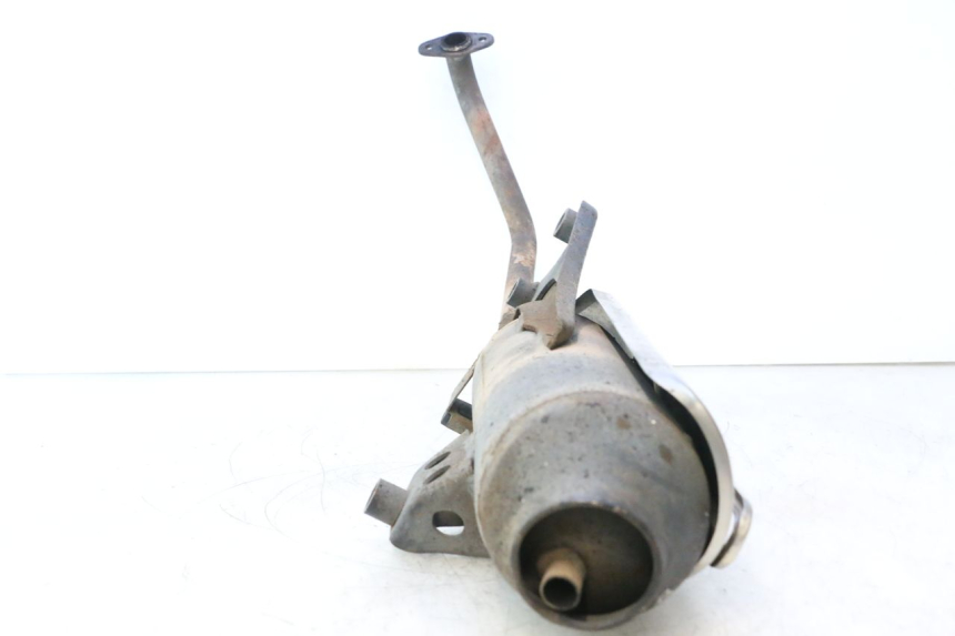 photo de POT ECHAPPEMENT HONDA SH 125 (2001 - 2003) - Points de fixation