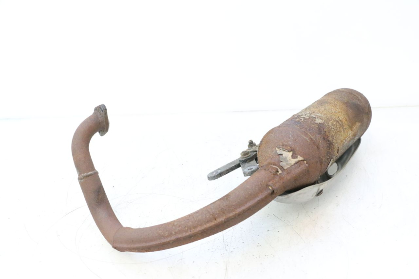 photo de POT ECHAPPEMENT PEUGEOT SPEEDFIGHT LC 50 (1996 - 2002) - Vue d’ensemble