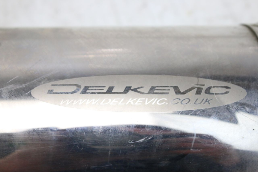 photo de POT ECHAPPEMENT TRIUMPH SPRINT ST 955 (1999 - 2001) - Zoom état d’usage