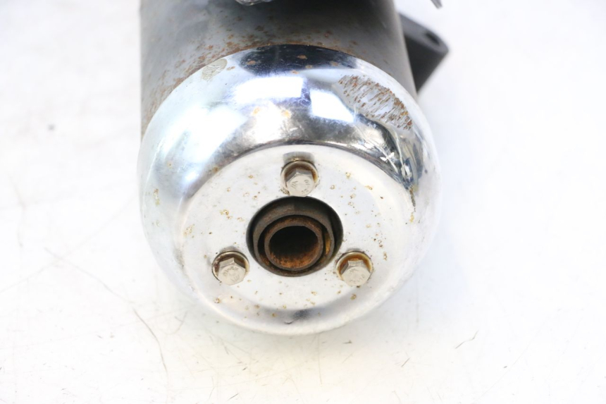photo de POT ECHAPPEMENT RAZZO STEED 125 (2012 - 2018) - Inspection visuelle