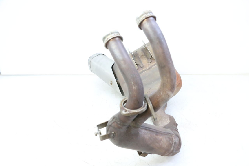 photo de POT ECHAPPEMENT YAMAHA TRACER 7 700 (2020 - 2024) - Marquages et références