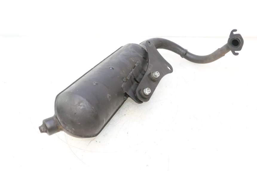 photo de POT ECHAPPEMENT PEUGEOT TREKKER TKR 50 (2005 - 2014) - Gros plan technique