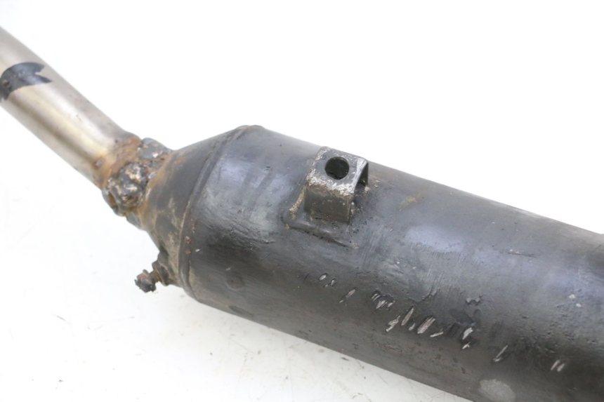 photo de POT ECHAPPEMENT YAMAHA TTR 125 (2000 - 2020) - Autre angle de vue