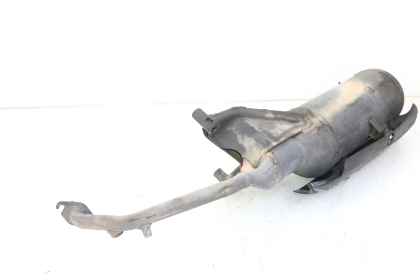 photo de POT ECHAPPEMENT PEUGEOT TWEET PRO CARGO 50 (2018 - 2022) - Gros plan technique