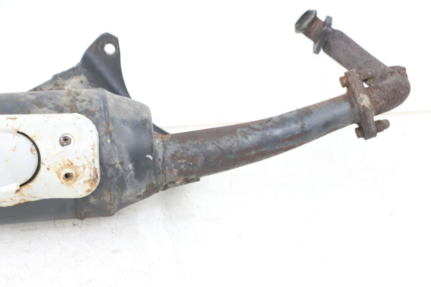 photo de POT ECHAPPEMENT PIAGGIO TYPHOON 50 (2000 - 2009) - Détails caractéristiques