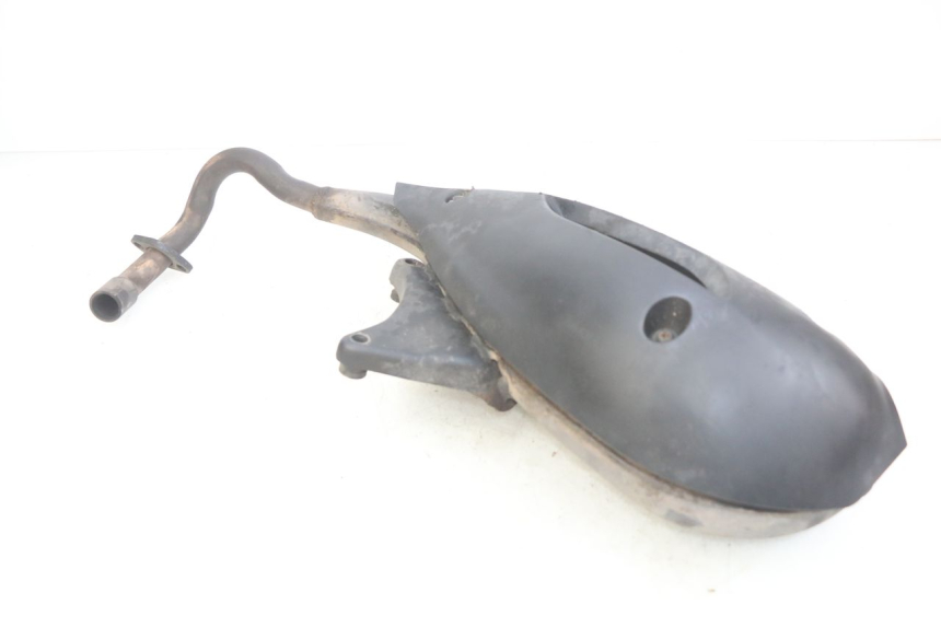 photo de POT ECHAPPEMENT PIAGGIO VESPA LXV 125 (2006 - 2009) - Points de fixation