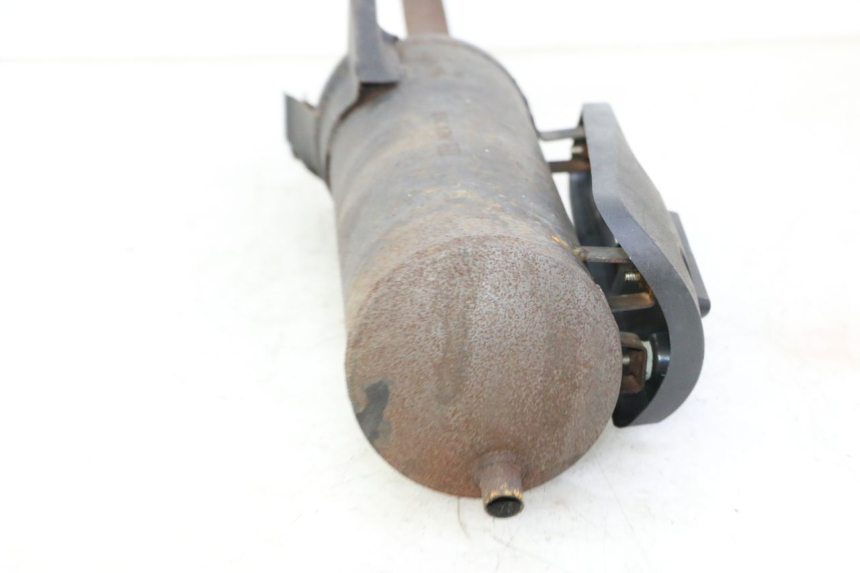 photo de POT ECHAPPEMENT GTS VICI 4T 50 (2020 - 2025) - Vue rapprochée