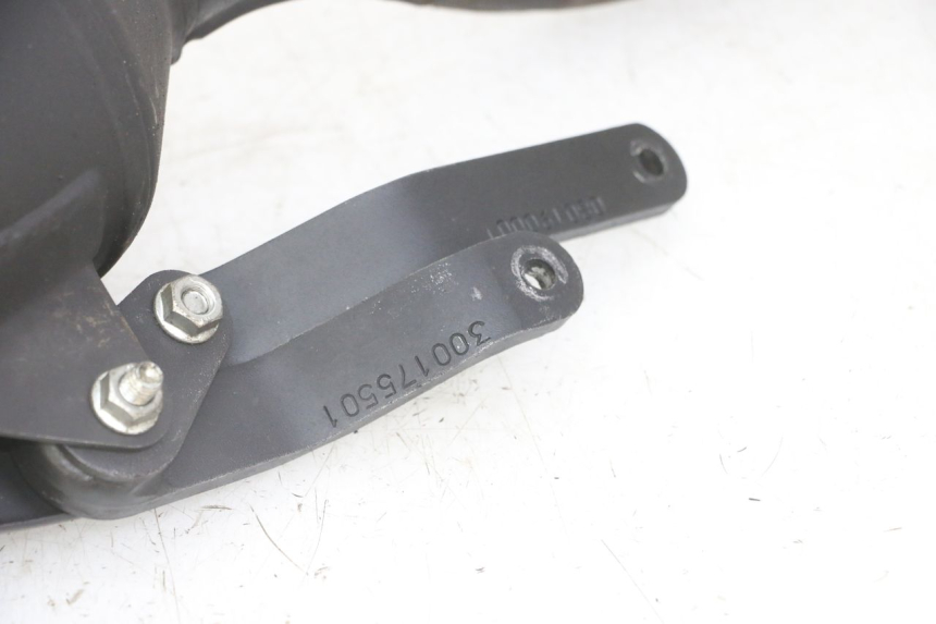 photo de POT ECHAPPEMENT PEUGEOT VIVACITY NEW 2T 50 (2008 - 2017) - Zoom état d’usage