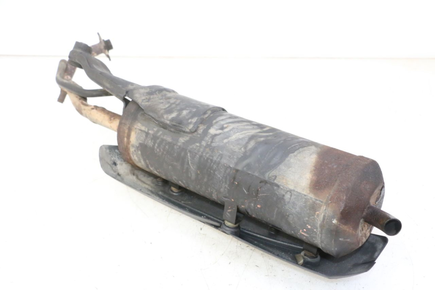 photo de POT ECHAPPEMENT PEUGEOT VIVACITY NEW 4T 50 (2008 - 2017) - Gros plan technique