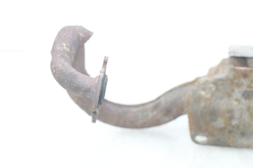 photo de POT ECHAPPEMENT PEUGEOT VIVACITY 50 (1998 - 2003) - Gros plan technique