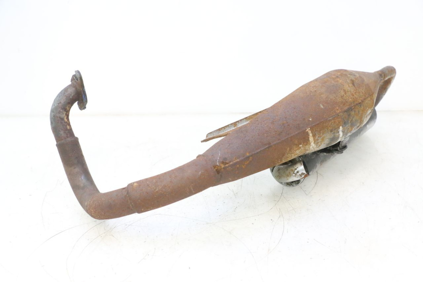 photo de POT ECHAPPEMENT PEUGEOT VIVACITY 50 (1998 - 2003) - Gros plan technique