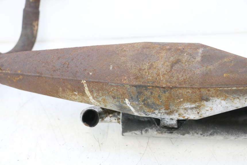 photo de POT ECHAPPEMENT PEUGEOT VIVACITY 50 (1998 - 2003) - Points de fixation
