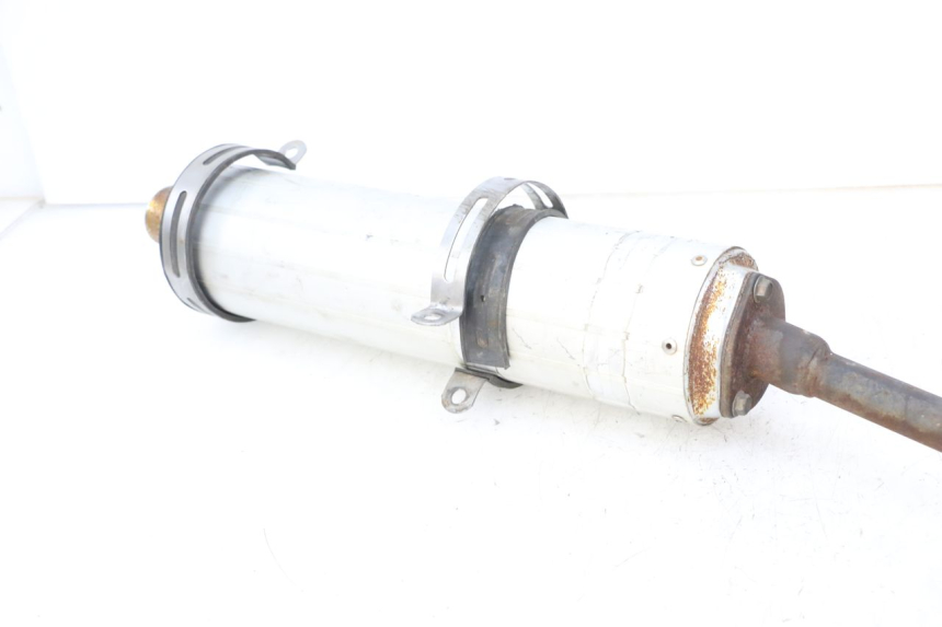 photo de POT ECHAPPEMENT VONROAD YIBEN 125 (2006 - 2010) - Détail de la pièce